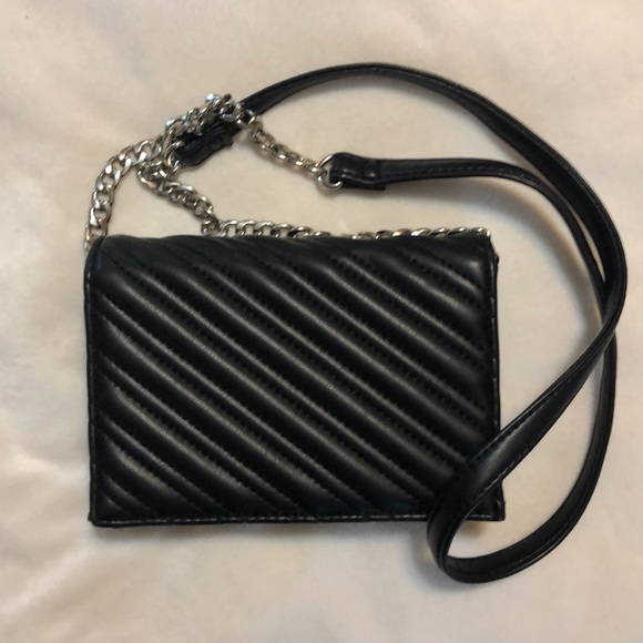 Express Shoulder Bag - Picture 5 of 8